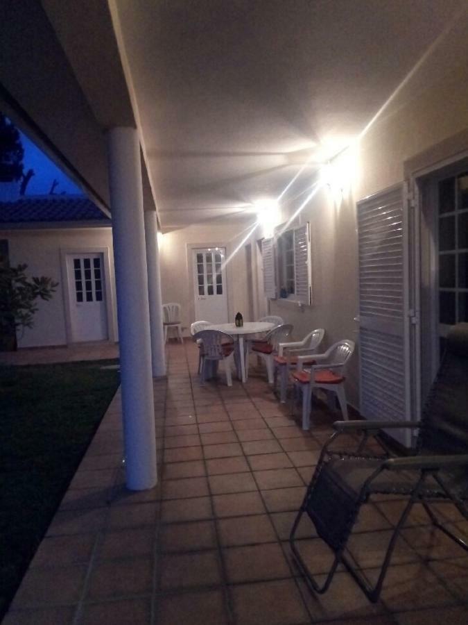 Villa Moradia Da Bananeira Lagoa de Albufeira Exterior foto
